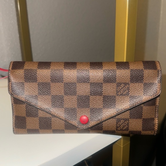 Authentic LV Damier Ebene Josephine Wallet - Picture 3 of 9